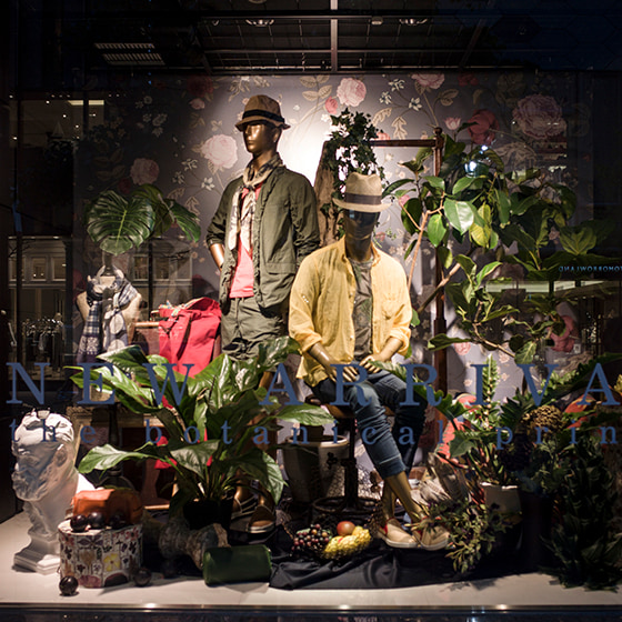 ESTNATION Window Display for New Arrival 1