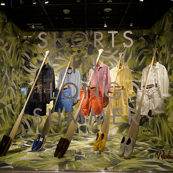 ESTNATION Window Display for SHORTS IN LONG SUMMER