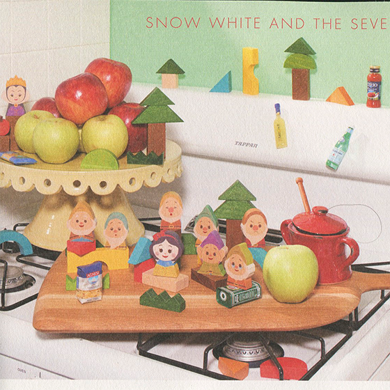 Display Design for KIDEA x Disney magazine WoodenToy SNOW WHITE